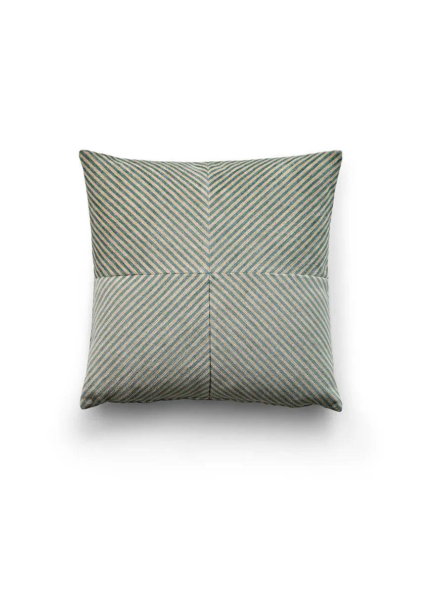 Tent Pyjamas Pillow, 50x50 fra Eilersen P05 - Jacobsen Plus