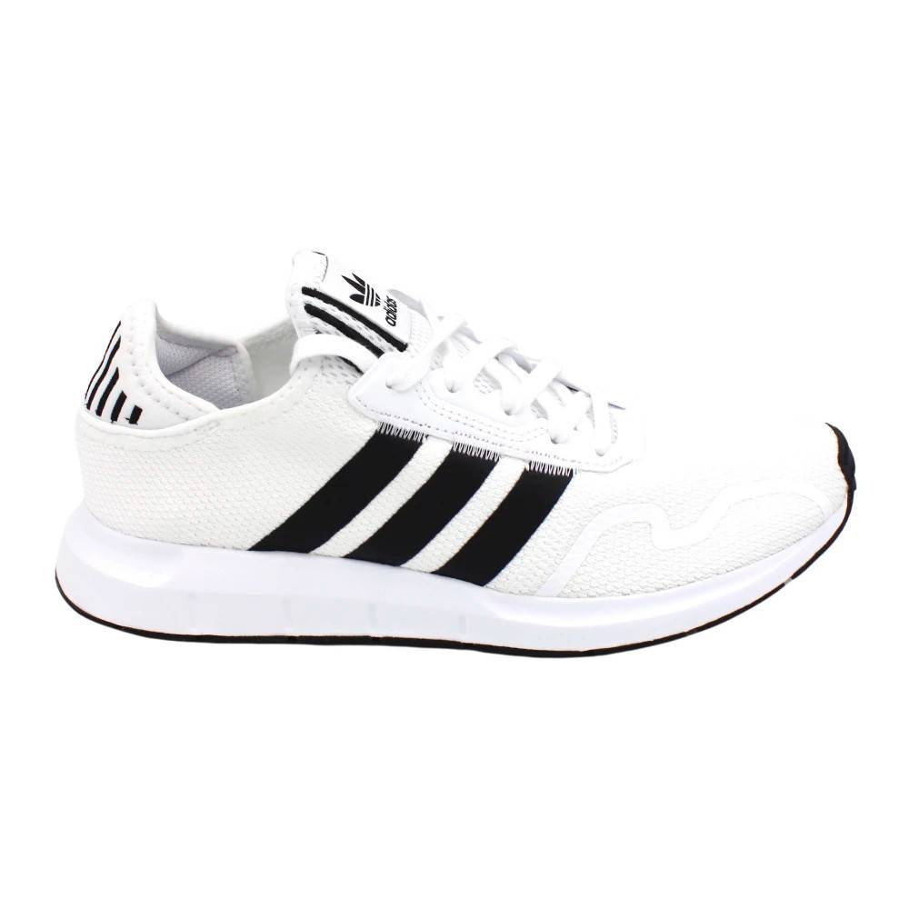 Adidas, Träning , Herr, 46 EU, Swift Run X Sneakers Gummisula