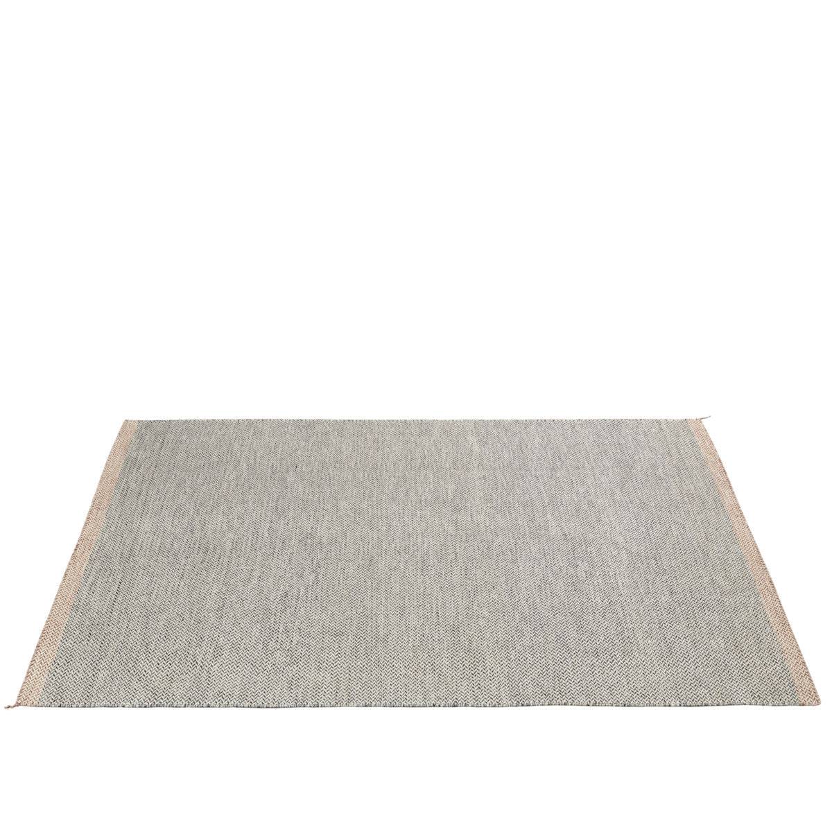 Muuto PLY Rug - Tæppe 270x360cm - Black-White