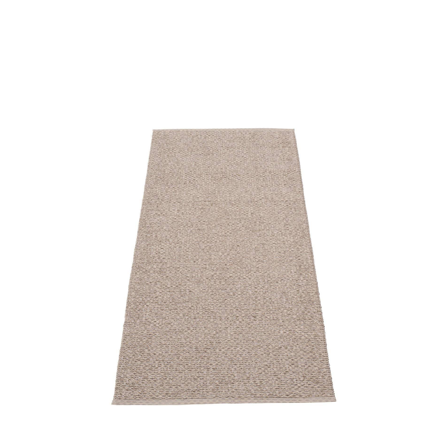 Pappelina - SVEA - Mud Metallic/Mud - Flere Størrelser - 70x90cm