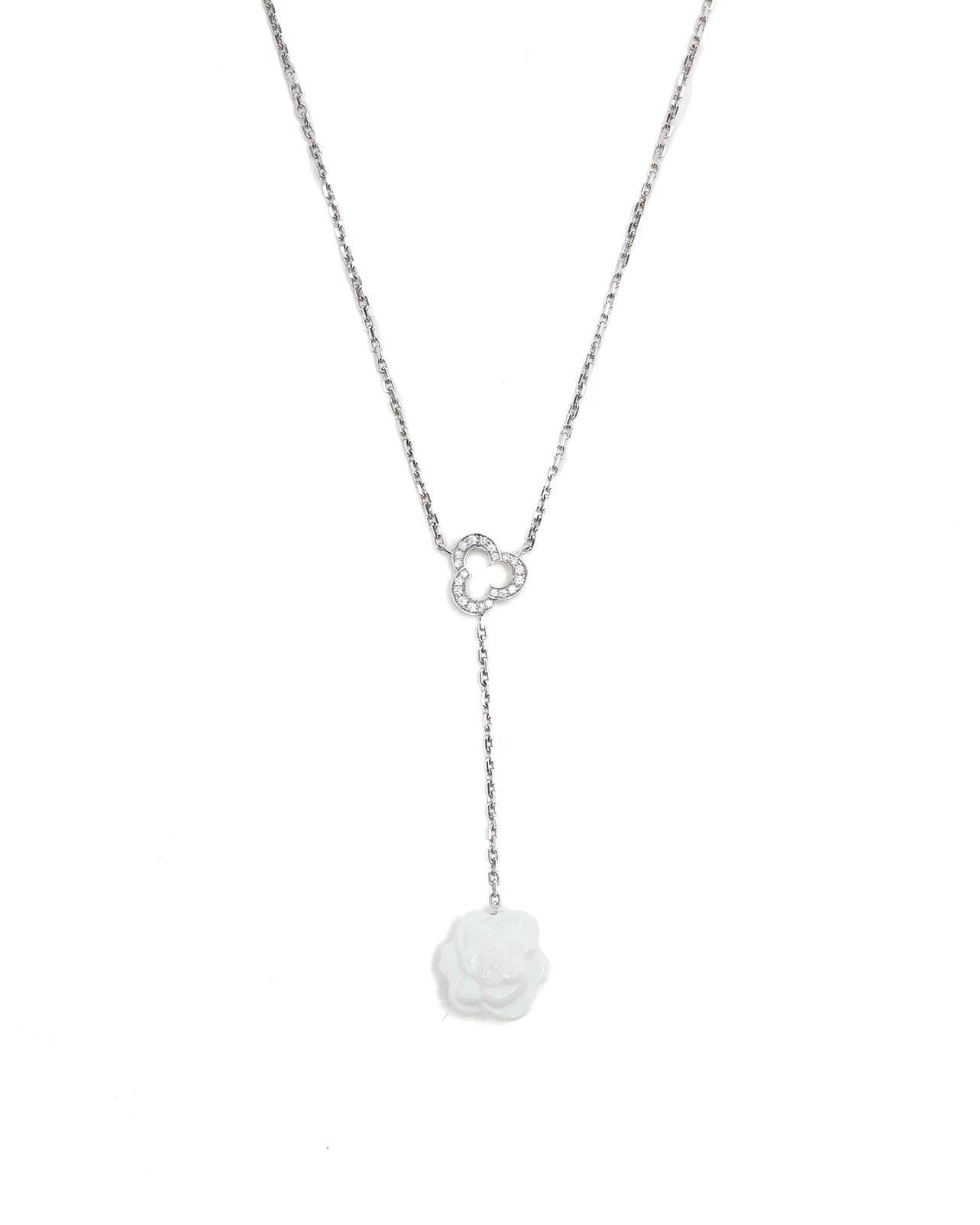 Chanel Camellia Diamond 18kt White Gold Necklace - White - One Size
