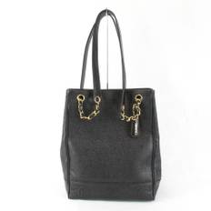 Chanel Vintage Chanel Shoulder Bag H 32cm x W 27cm x D 11cm - Skuldertasker hos Magasin