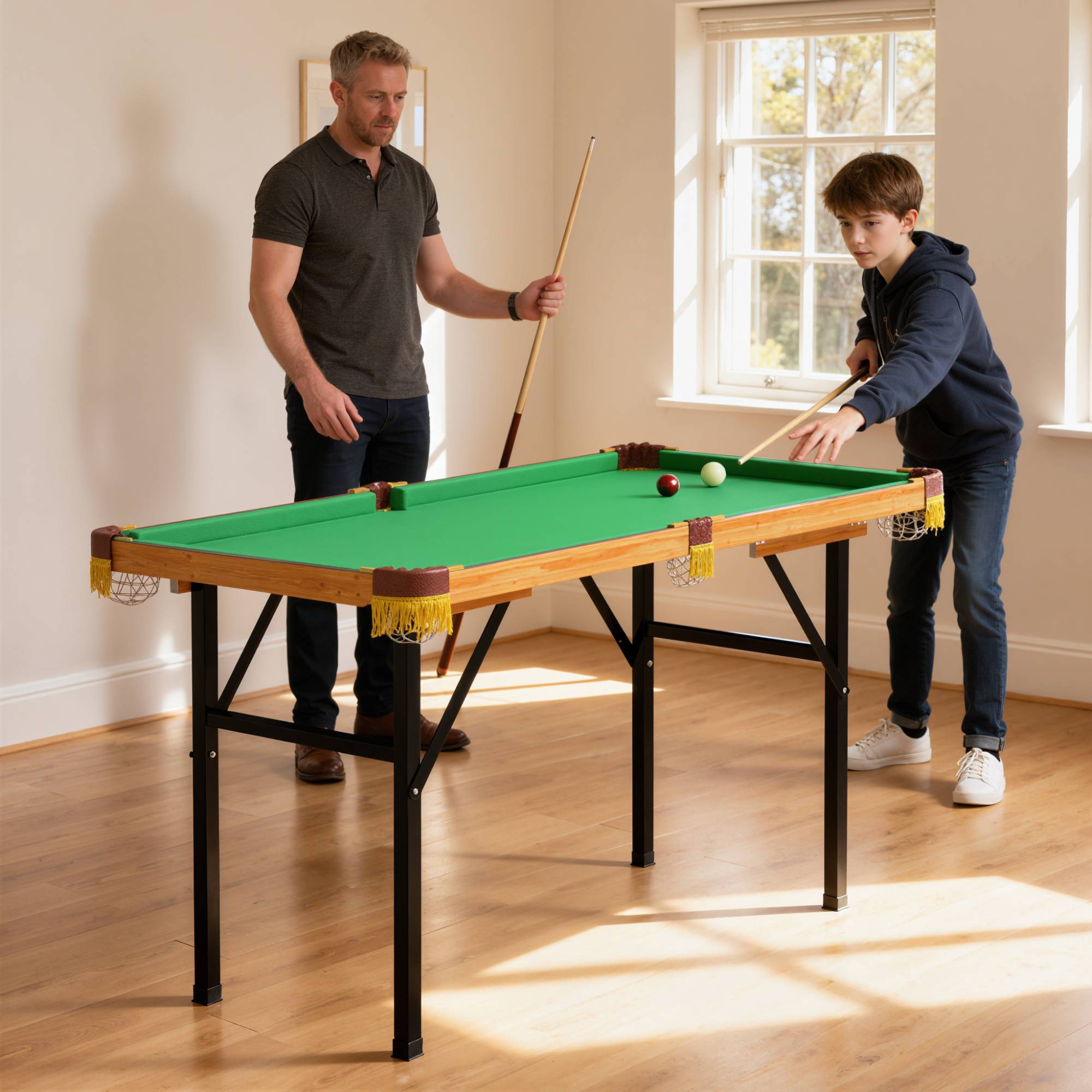 Sammenklappeligt poolbord, mini-billardbord, 2 køer, 16 bolde, trekant, børste, grøn.