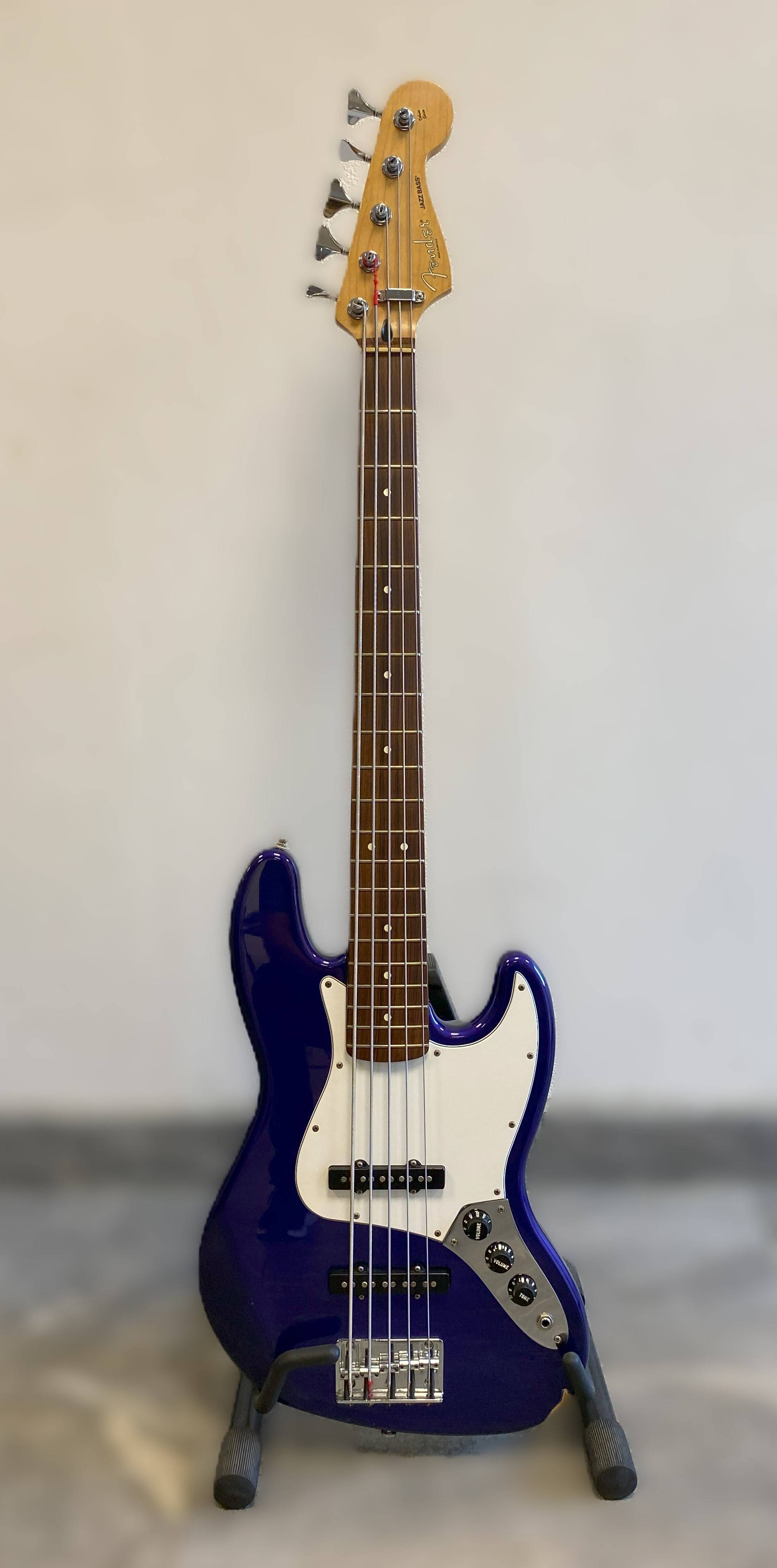 (BRUGT) Fender Standard Jazz Bass V, 5 string Mexico 1998