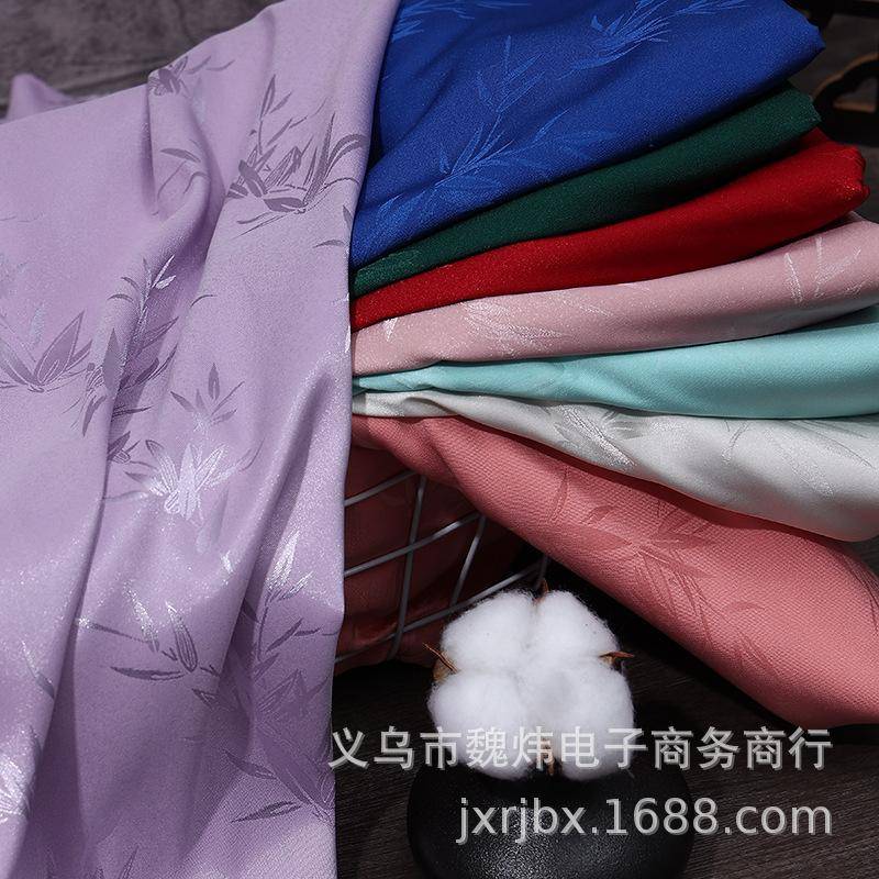 Bambublad Jacquard Silkesatin Tyg för Hanfu, Qipao och Ma Mian Kjolar Broderi - Antik Stil Dekor Satin.