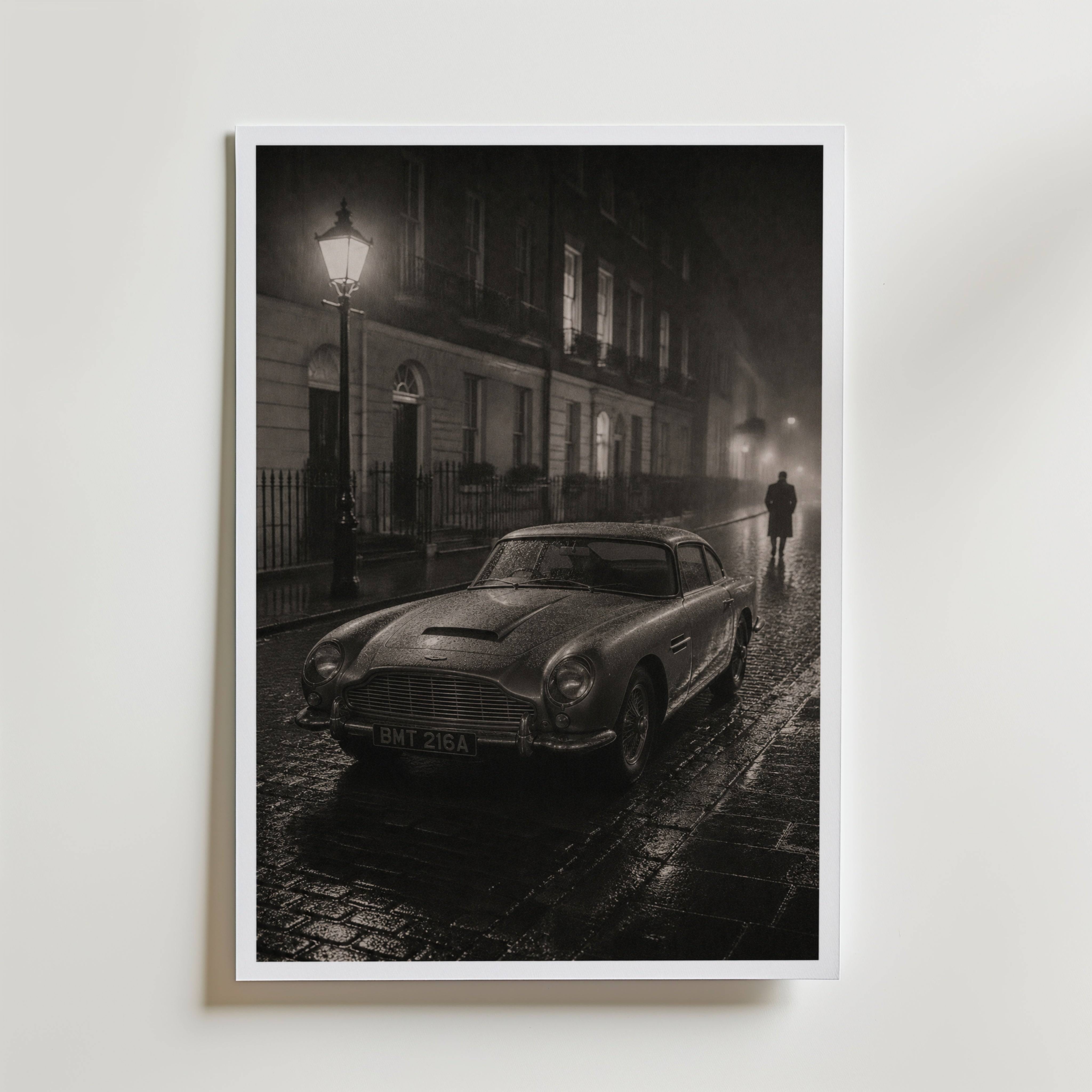 Aston Martin in the London Rain Poster - Fine Art Poster 21x30 cm