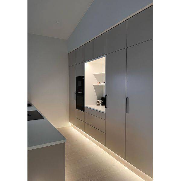 LED-listpaket Sockelbelysning AGGE, 4000K / 200 cm
