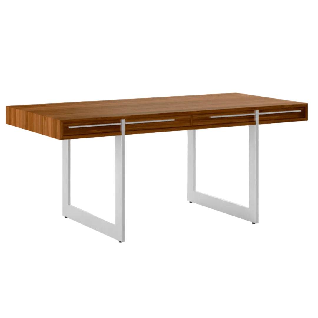 AK 1340 skrivebord - Naver Collection