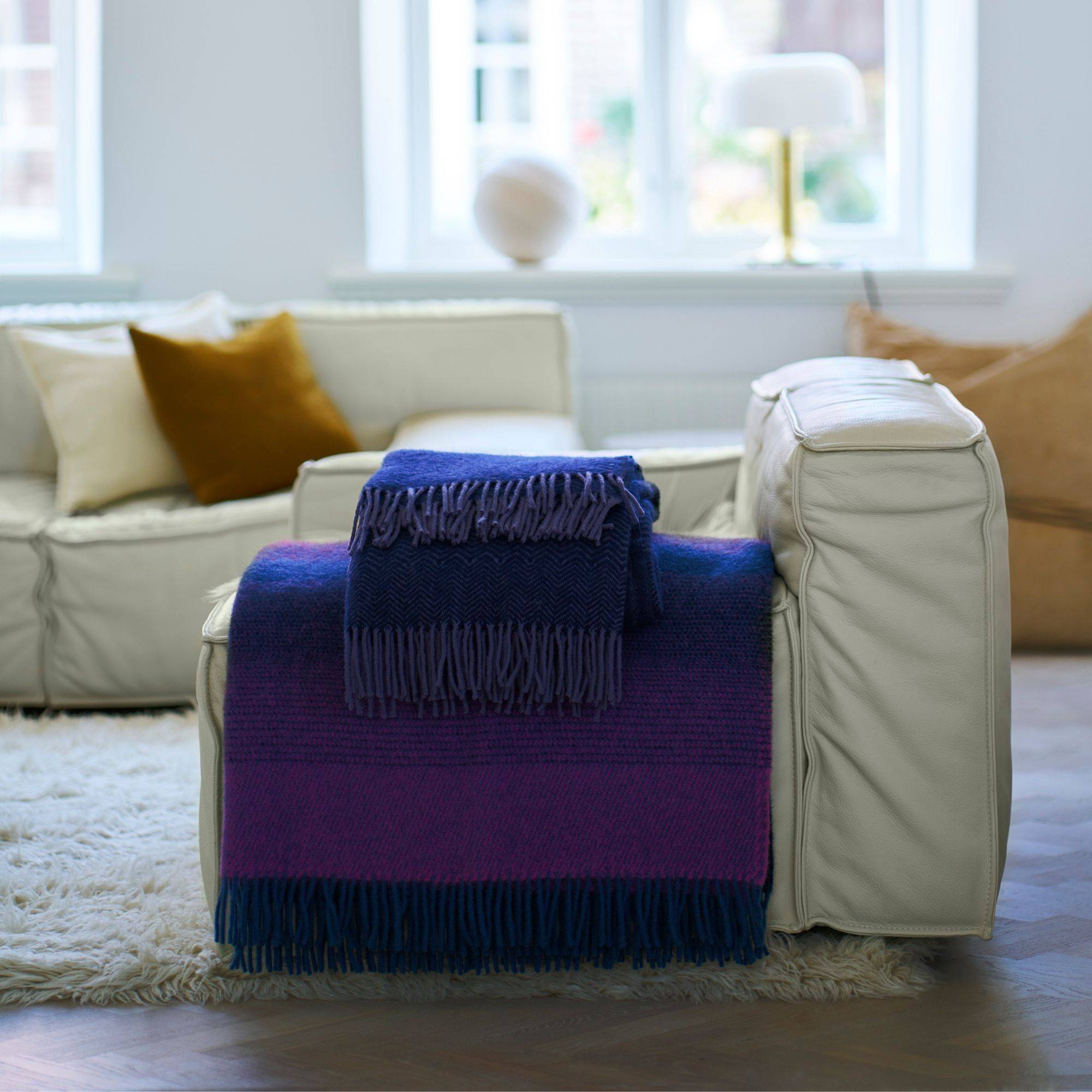 Uldplaid - 130x200 cm - 100% Lammeuld - Aurora Purple Blue