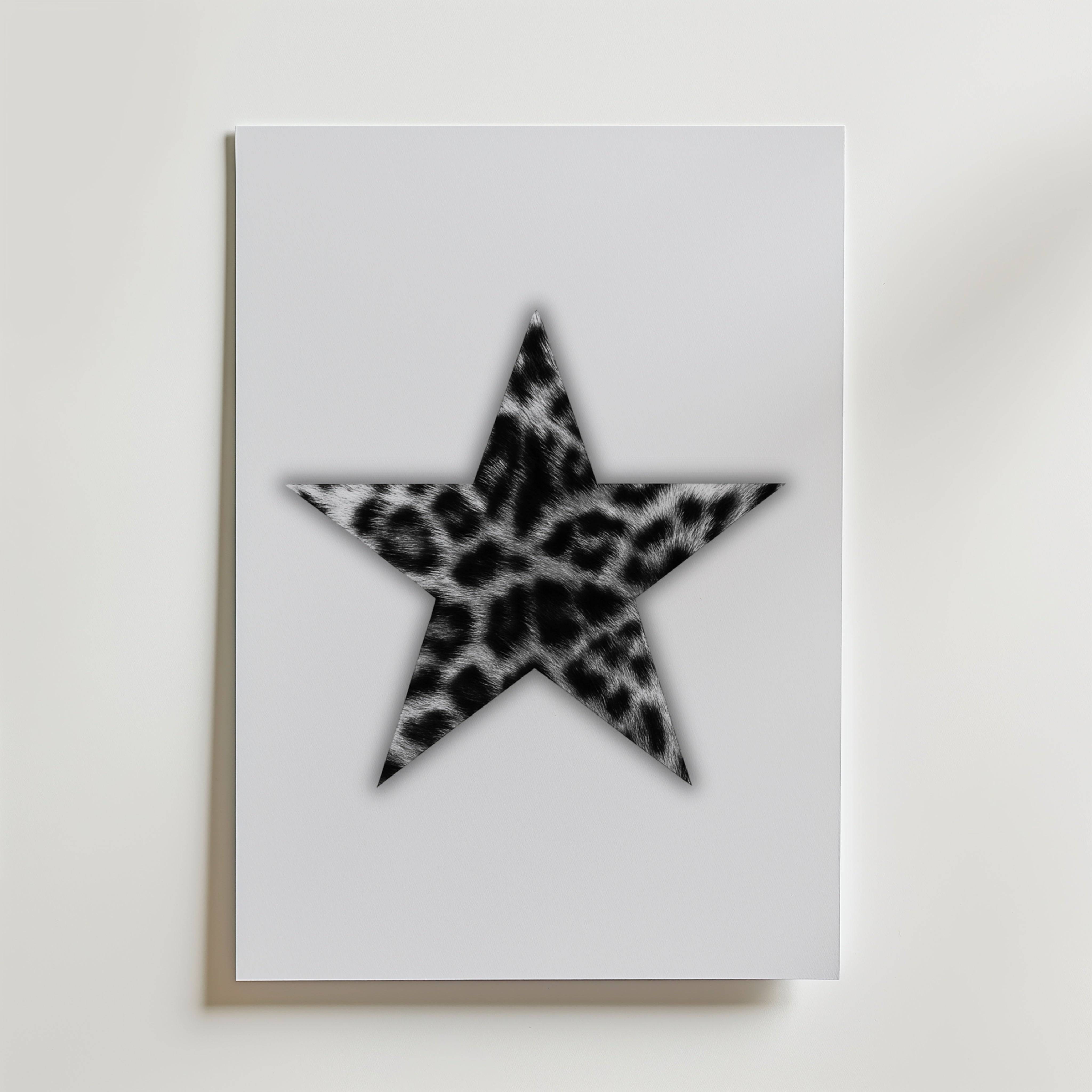 Leopard Star Cutout Poster - Fine Art Poster 100x140 cm Utan passepartout