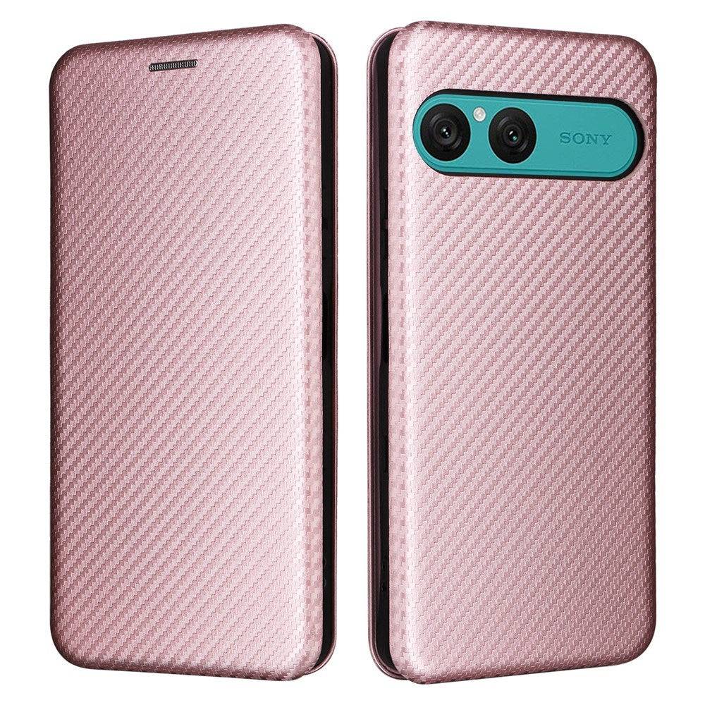 Sony Xperia 10 VIII EIDERWOOD Konstläder Fodral med Kolfiberstruktur och Kickstand Rem - Rosa