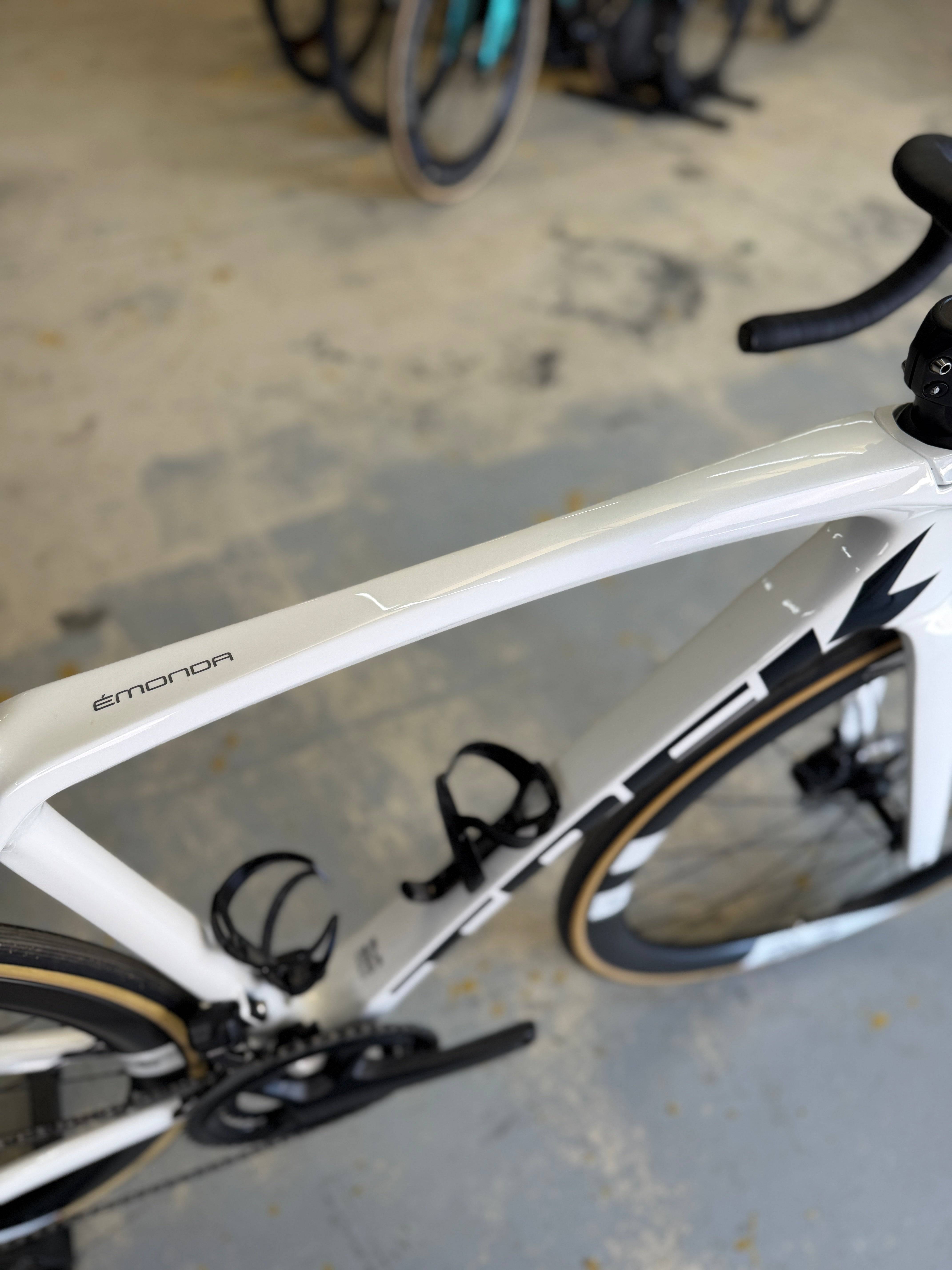 Trek Emonda SLR7 Carbon - Shimano Ultegra Di2 2x12sp - ERE Research Omnia II CLR45 Carbon - 163 / m (54|55) / photo (m (54|55))