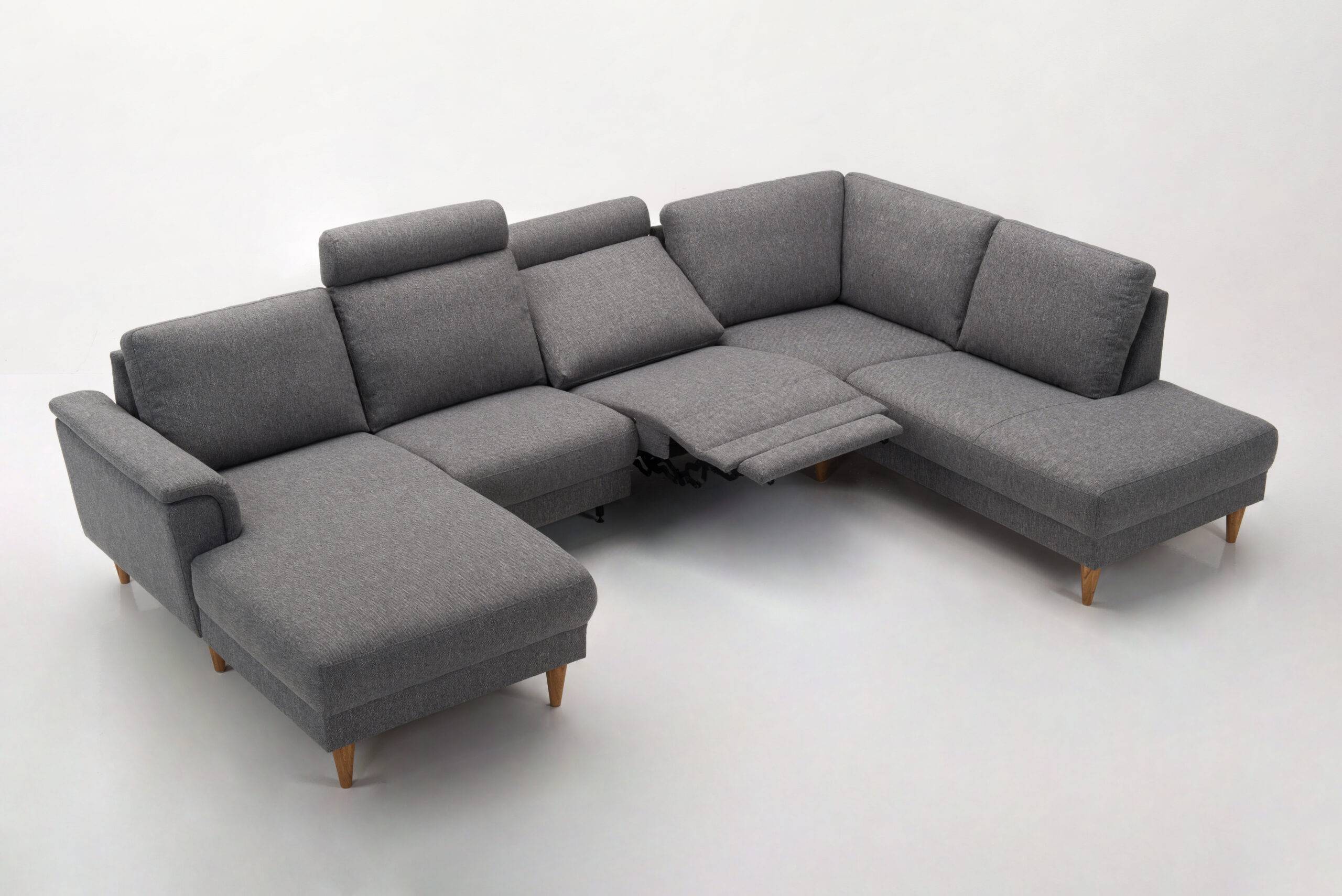 Hjort Knudsen - Napoli u-sofa - Montana - Træben - Med motor