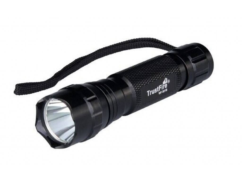 TRUSTFIRE RAVLYGTE WF-501B MED BATTERI OG OPLADER