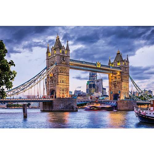 3000 bitar - London