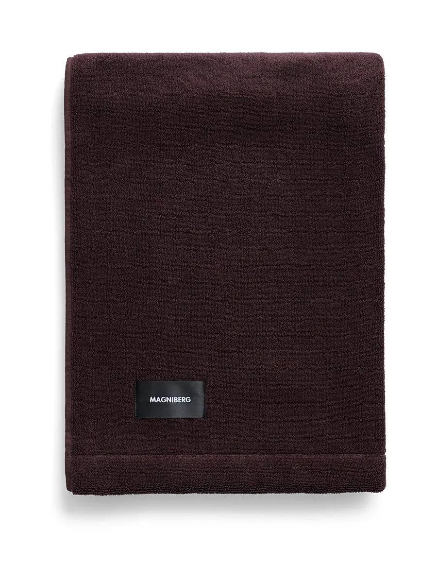 Gelato Towel, cherry brown fra Magniberg Bath Towel - Jacobsen Plus