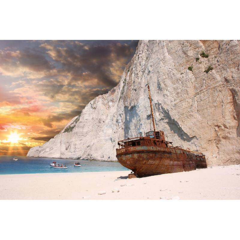 Fototapet - Shipwrecked Boat In Zakynthos