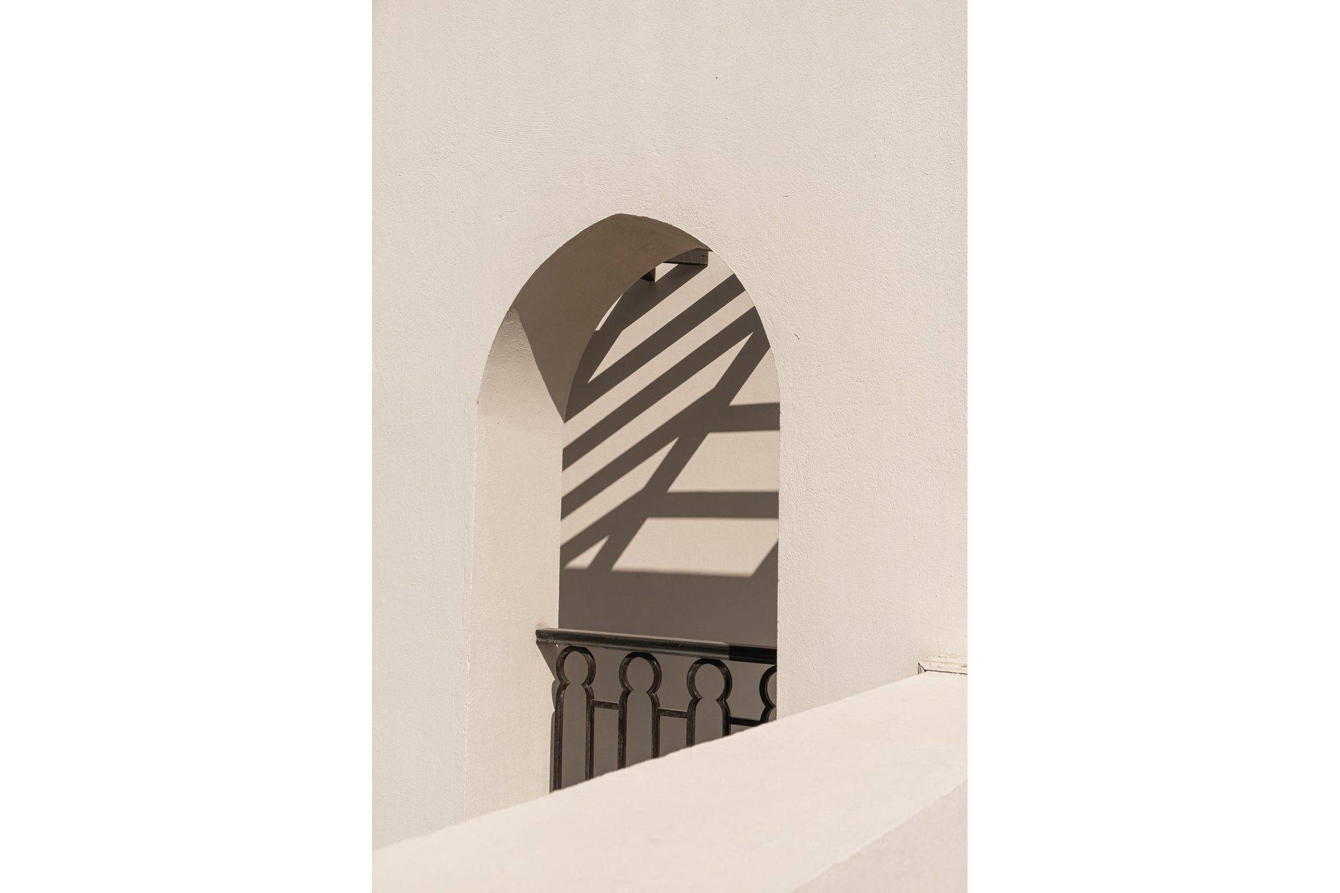Venture Home Poster Balcony 30x40 cm - Vit Posters & prints