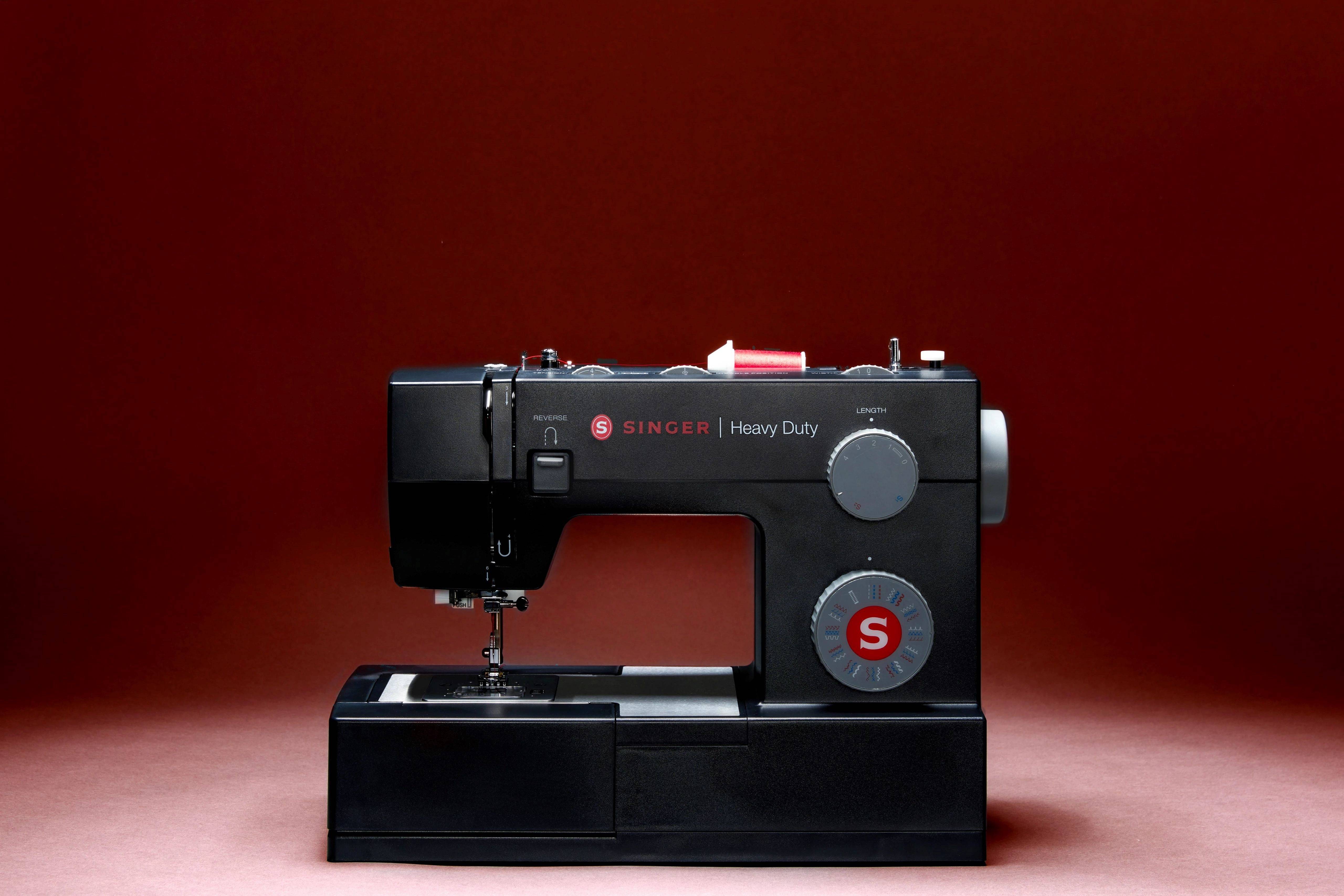 SINGER HEAVY DUTY 4432 BLACK EDITION