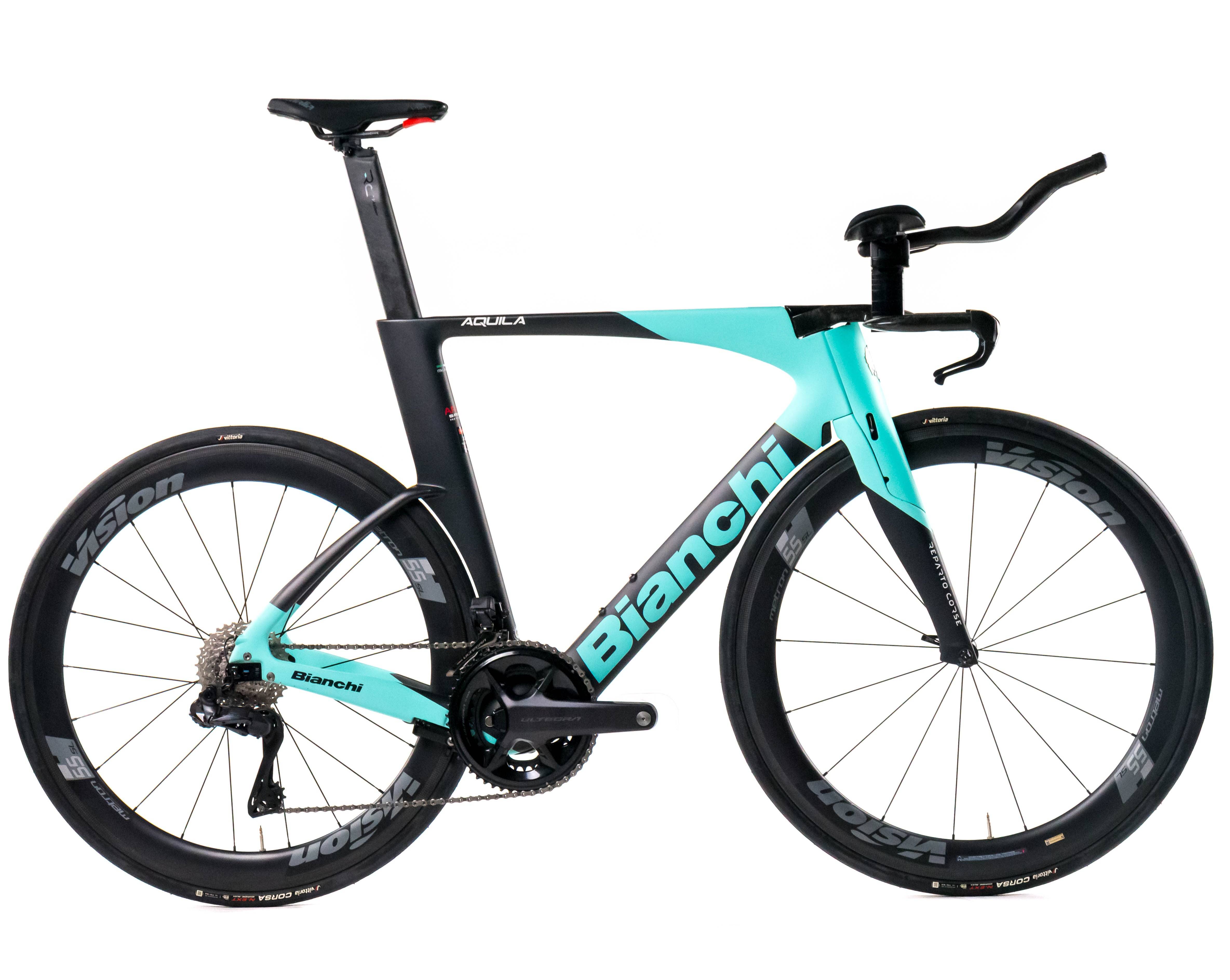 Bianchi Aquila CV 2024 Team Arkéa - B&B Hotels size M Shimano Ultegra Di2 2x12sp - Bikeroom / m / team arkéa - b&b hotels (m)