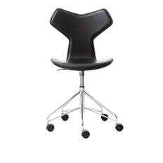 Fritz Hansen - Grand Prix Office Chair Special Edition Front Upholstered Essential Leather / Chrome Base - Skrivebordsstole - Arne Jacobsen - Sort