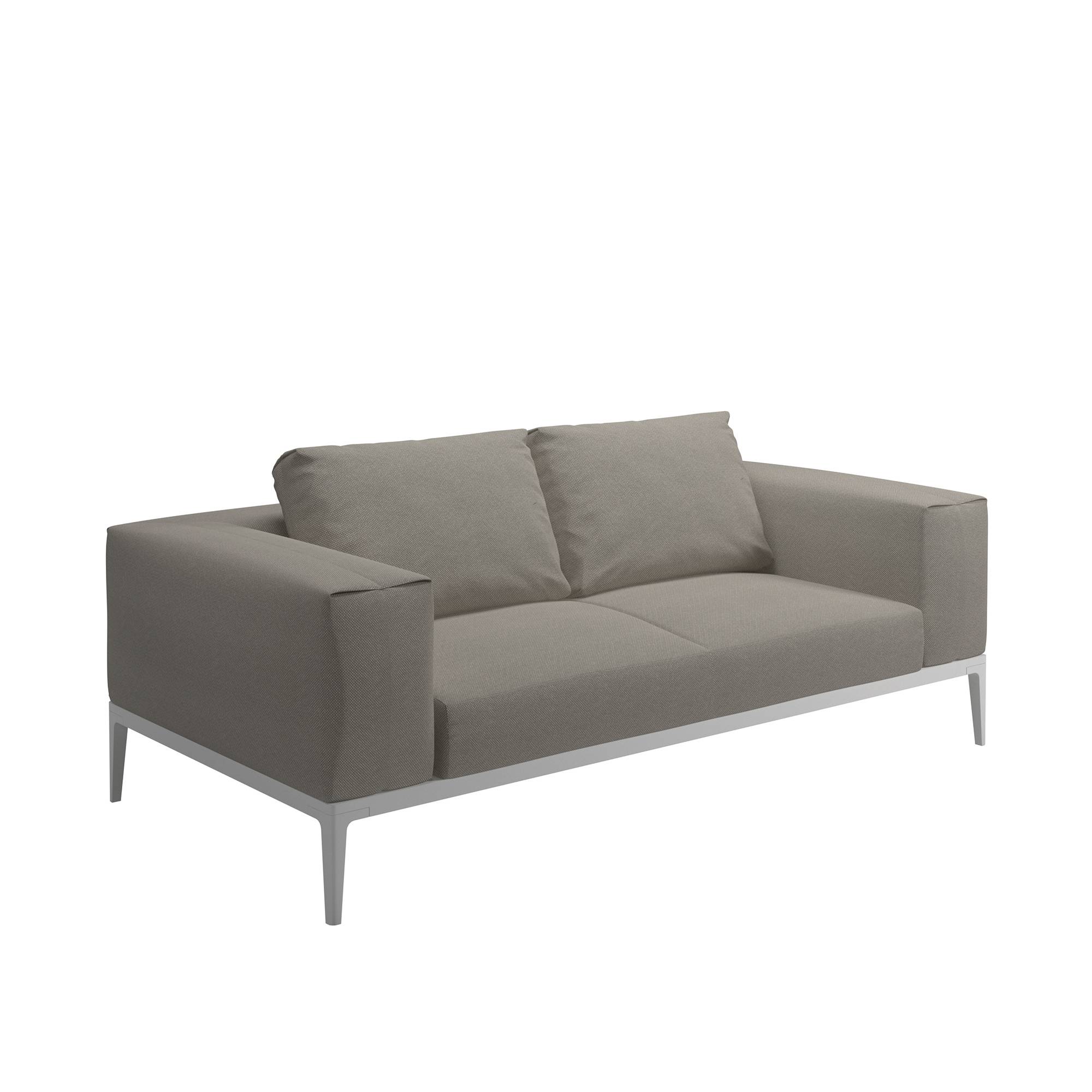 Gloster - Grid Sofa, Frame White, Kat.C Robben Grey - Soffor utomhus - Henrik Pedersen