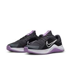 Nike MC Trainer 2 Trainingsschuhe Damen schwarz weiß