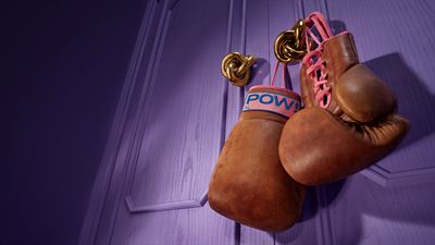 ProductImagery BoxingGlovesOnDoors SafeZone 16x9