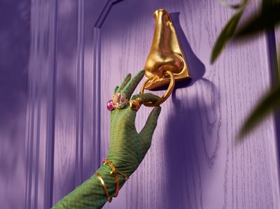 BrandImage Desktop 4x3 MarketingConsent ProductImagery DoorKnocker Image Full