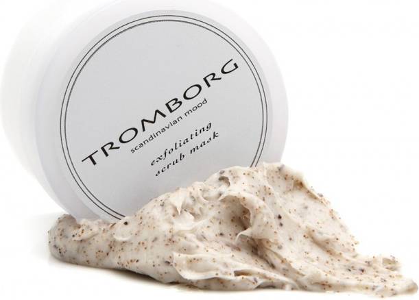 Exfoiliating Scrub Mask