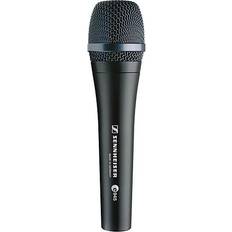 E 945
