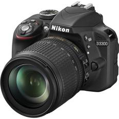 Nikon D3300 Kit 18-105 VR AF-S SD Lexar 8 GB Sensore CMOS DX 24 Mpx Display 3'' Filmati Full HD Wi-Fi Ready