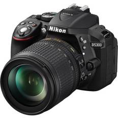Nikon D5300 + AF-S DX 18-105mm F3.5-5.6G ED VR
