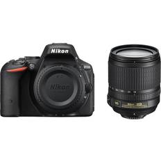 Nikon D5500 Nero Kit 18-105 AF-S DX VR Sensore CMOS 24Mpx Display Touchscreen 3'' Filmati Full HD Wi-Fi