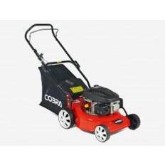 Lawn Mowers Cobra M40C Petrol Powered Mower