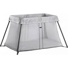 BabyBjörn Travel Crib Light