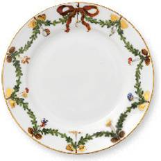 Royal Copenhagen Dessert Plates Royal Copenhagen Star Fluted Christmas Dessert Plate 7.5"