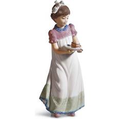 Lladro Happy Birthday Girl Figurine