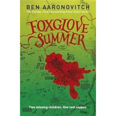 Foxglove Summer (Geheftet, 2015)