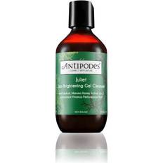 Juliet Brighteninggel Cleanser