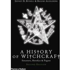 Price history A New History of Witchcraft: Sorcerers, Heretics & Pagans: Sorcerers, Heretics and Pagans (Paperback, 2007)