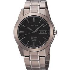 Seiko Titanium Day-Date SGG731P1