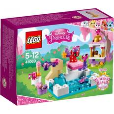 LEGO Disney Princess LEGO Disney Princess Treasures Dag Ved Poolen 41069