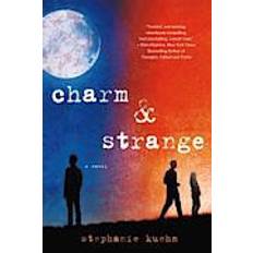 Charm & Strange (Häftad, 2014)