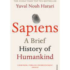 Sapiens: A Brief History of Humankind (Heftet, 2015)