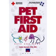 Libri pet first aid cats and dogs