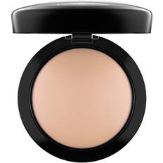 Mac mineralize skinfinish natural MAC Cosmetics Mineralize Skinfinish Natural Powder Medium Plus