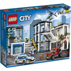 Lego city police station LEGO City Police Station 60141