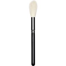 MAC 137 Synthetic Long Blending Brush