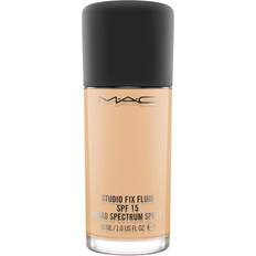 SPF Foundations MAC Studio Fix Fluid SPF15 NC25